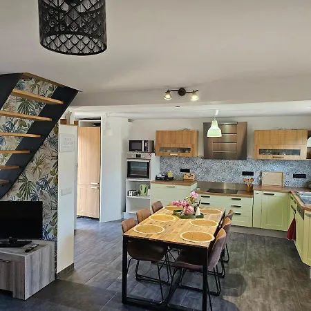 Ferienhaus La Parenthese Celeste